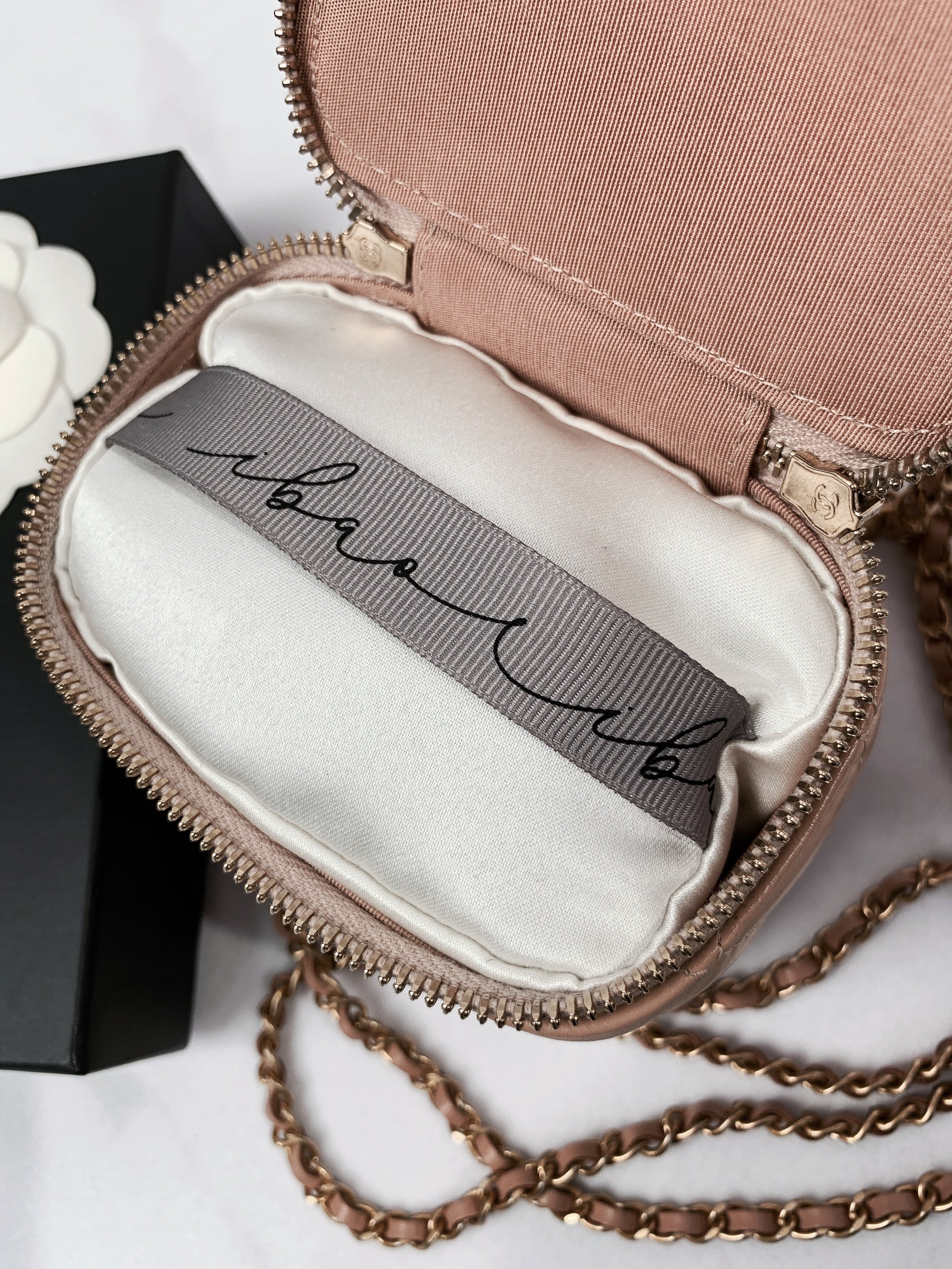 ibao Bag Pillow | Exclusively for Chanel Vanity Mini