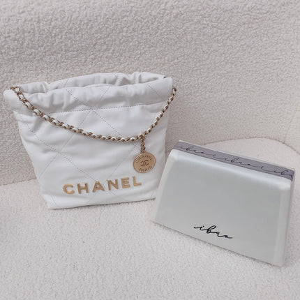 ibao バッグピロー｜シャネル CHANEL 22 ミニ 専用