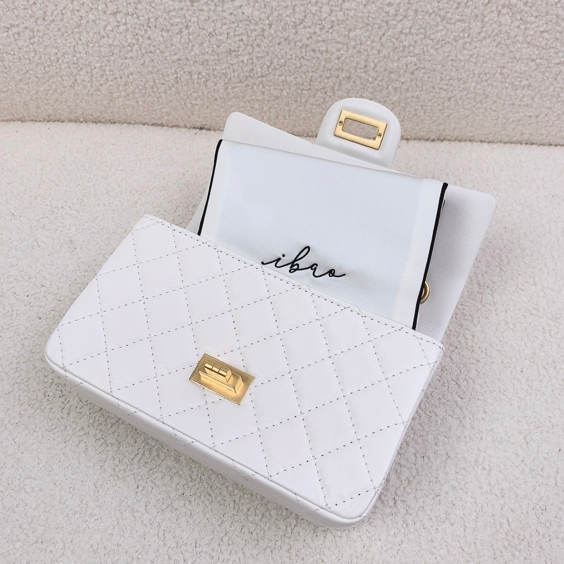 ibao Bag Pillow | Exclusively for Chanel 2.55 Reissue 224