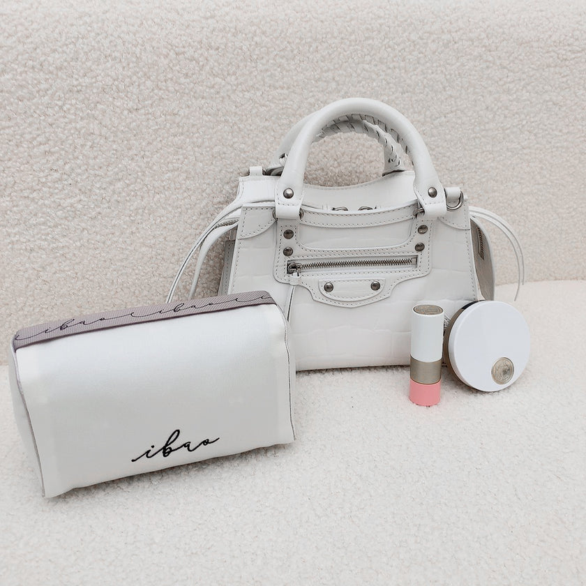 ibao バッグピロー｜バレンシアガ ネオ クラシック シティ ミニ 専用