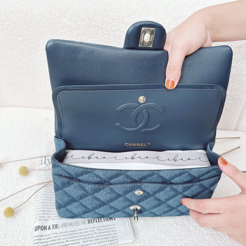 シャネル クラシックフラップ 25 ミディアム 専用