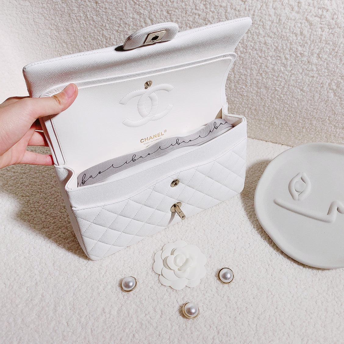 シャネル クラシックフラップ 25 ミディアム 専用