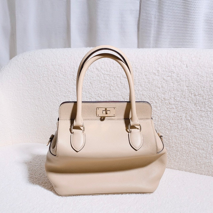 ibao Bag Pillow | Hermès Toolbox 20 Exclusive