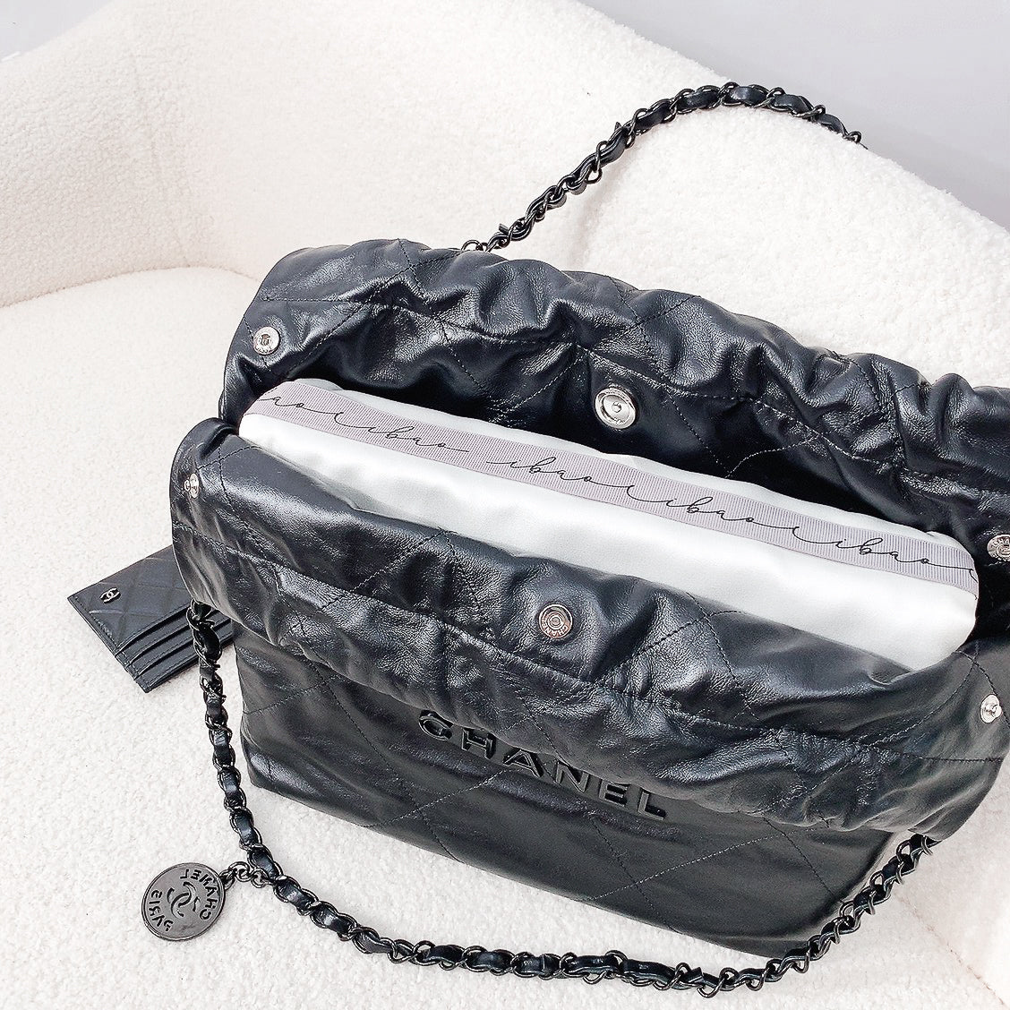 ibao Bag Pillow | Exclusively for Chanel 22 Small