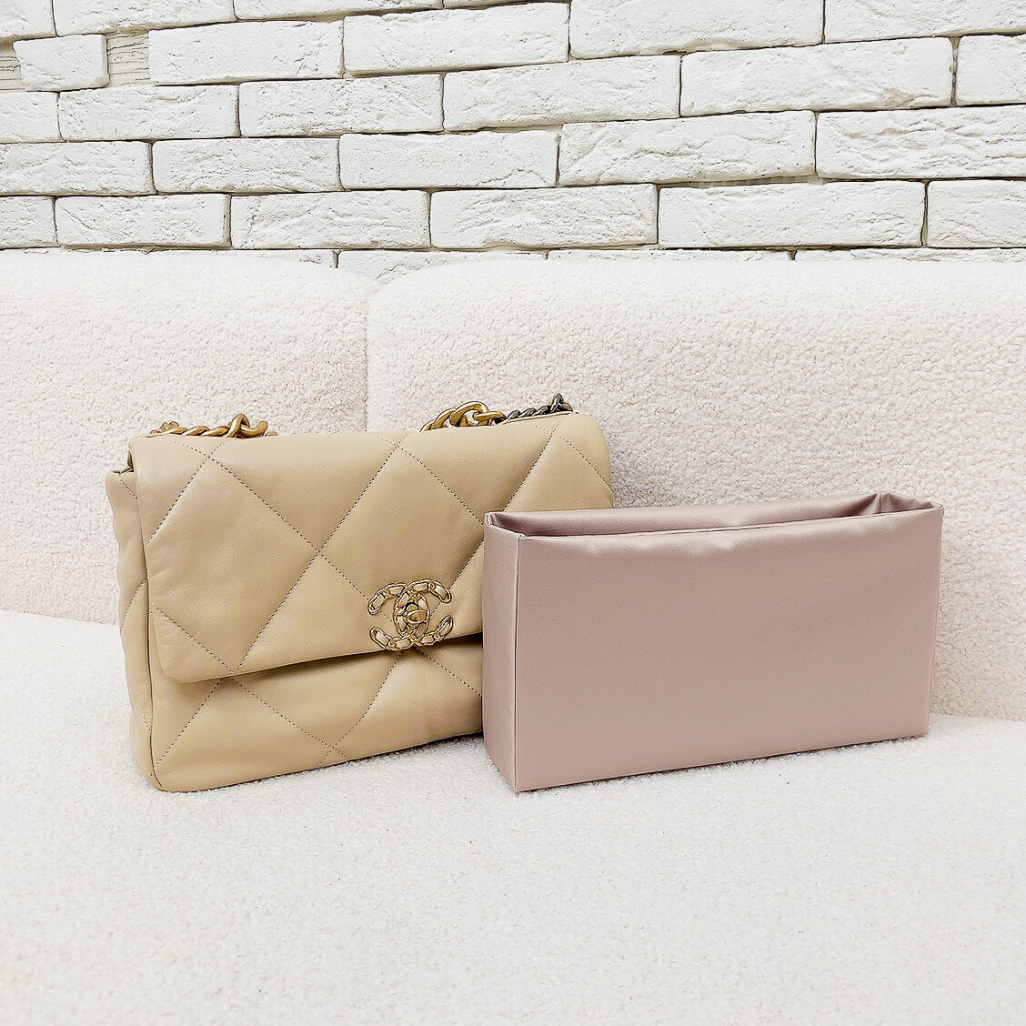 Jolie in Bag Inner Bag | For Chanel 19 Large 30