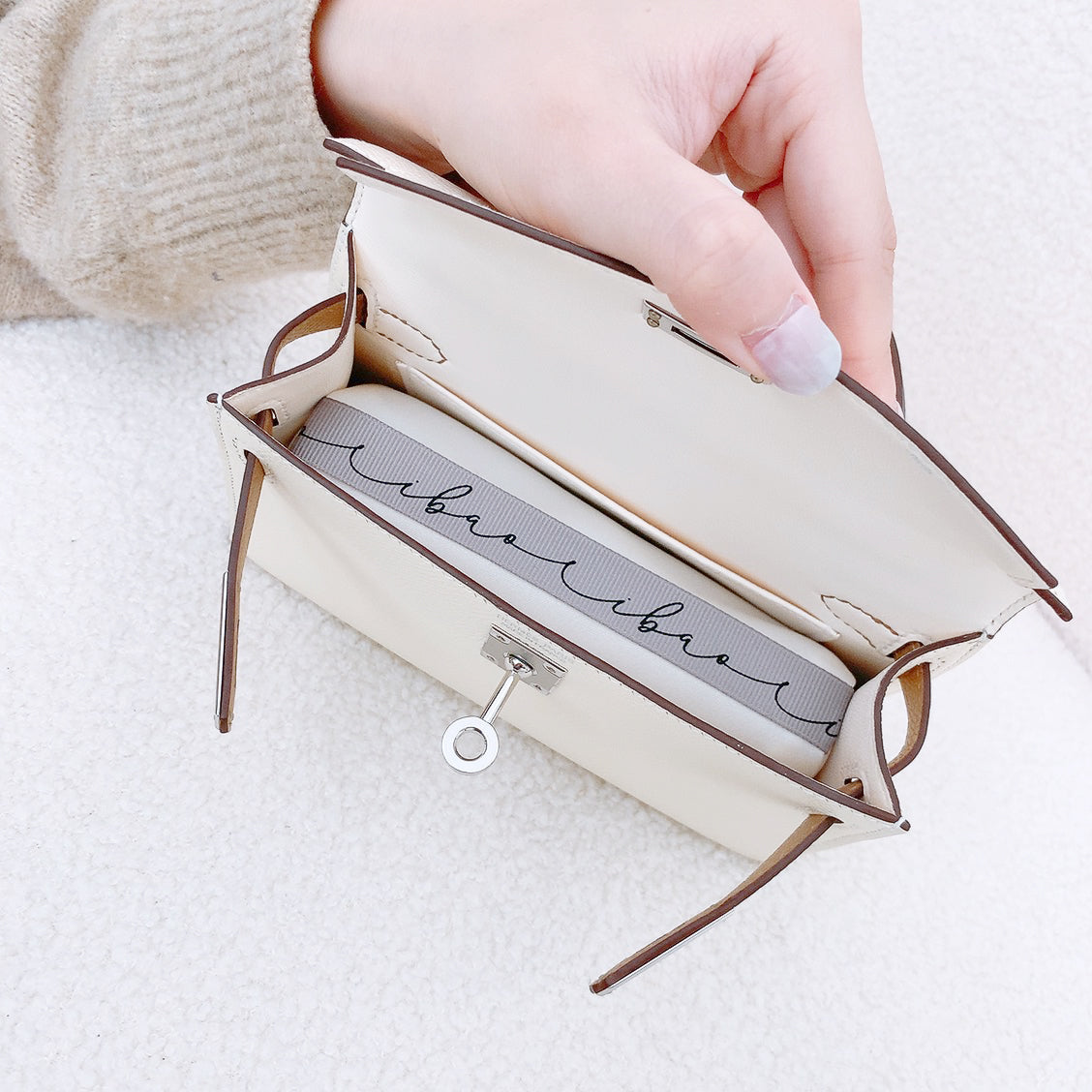 ibao バッグピロー｜エルメス ミニ ケリー 2 専用