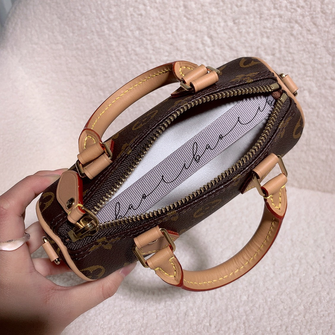 ibao バッグピロー｜ルイ･ヴィトン スピーディー ナノ 専用