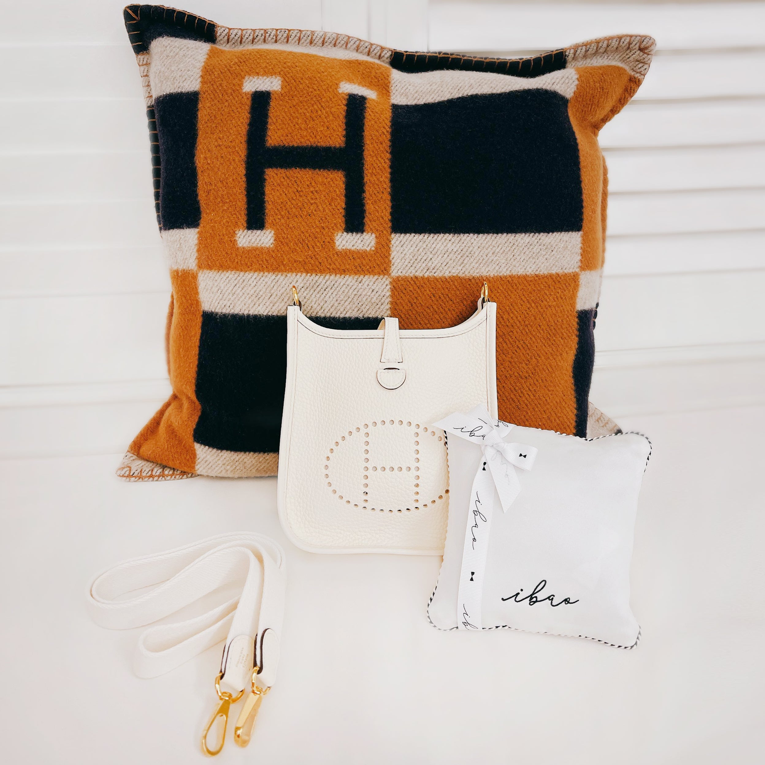 ibao Bag Pillow | Chanel Handle 24 Compatible VV02 [Set of 2]